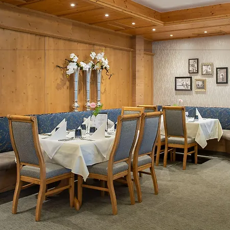 Hotel Elisabeth 4*