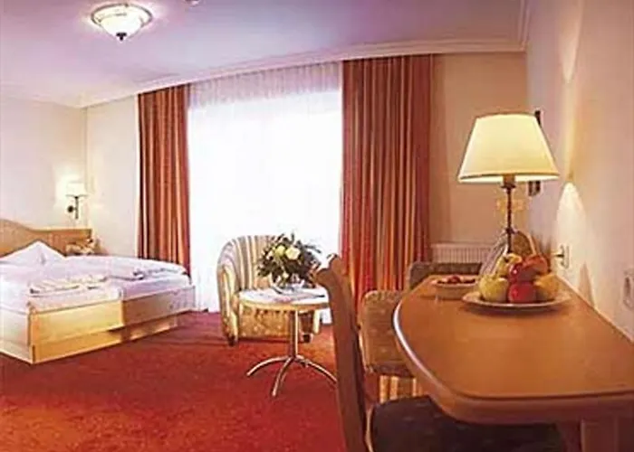 Elisabeth 4* פוגן