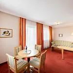 Elisabeth Szálloda 4*